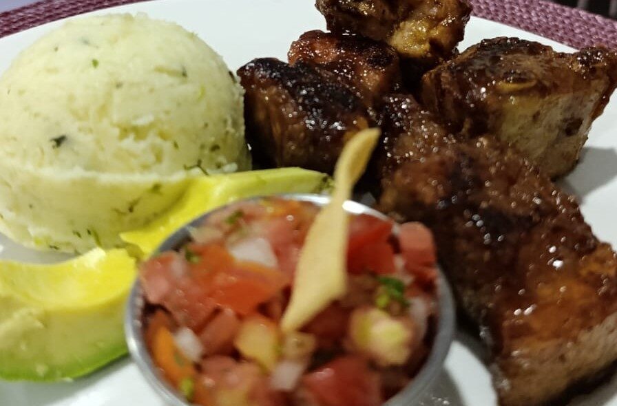 cena hotel suenos e1762364542515